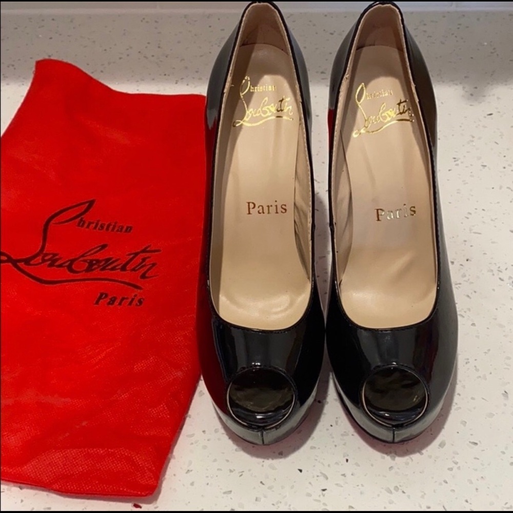 Barely used Peep toes look like Christian Loubs